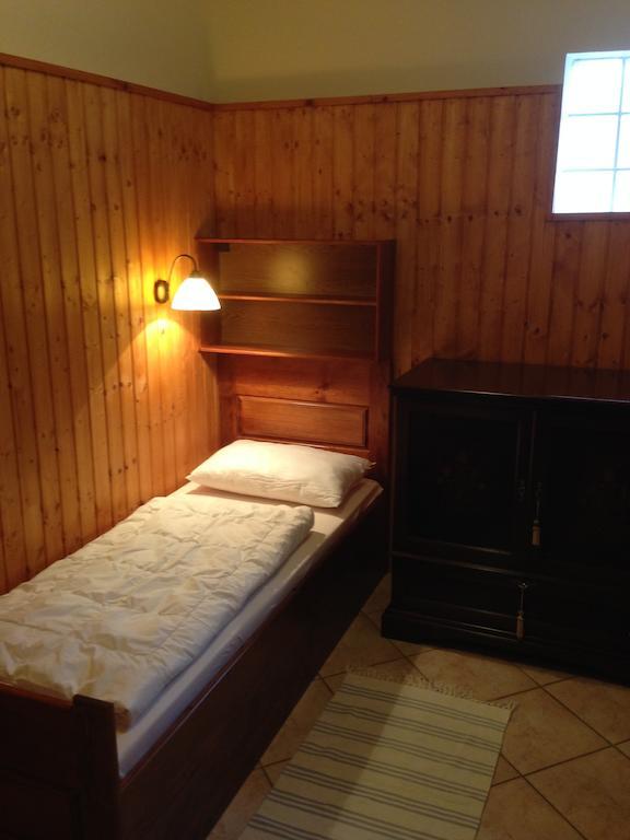 Juhasz Fogado Bed & Breakfast Fonyod Room photo